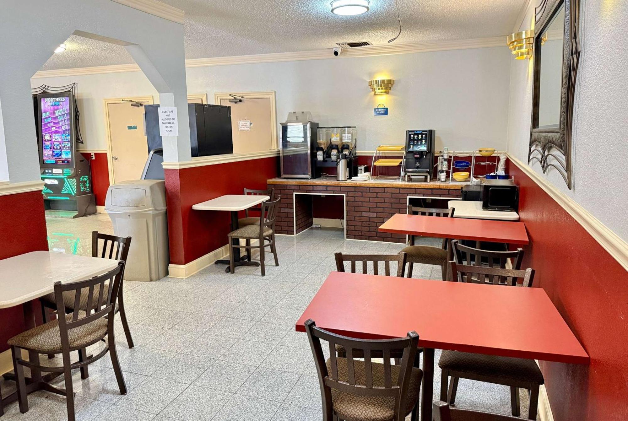 Motel Days By Wyndham Kings Dominion Area 2*