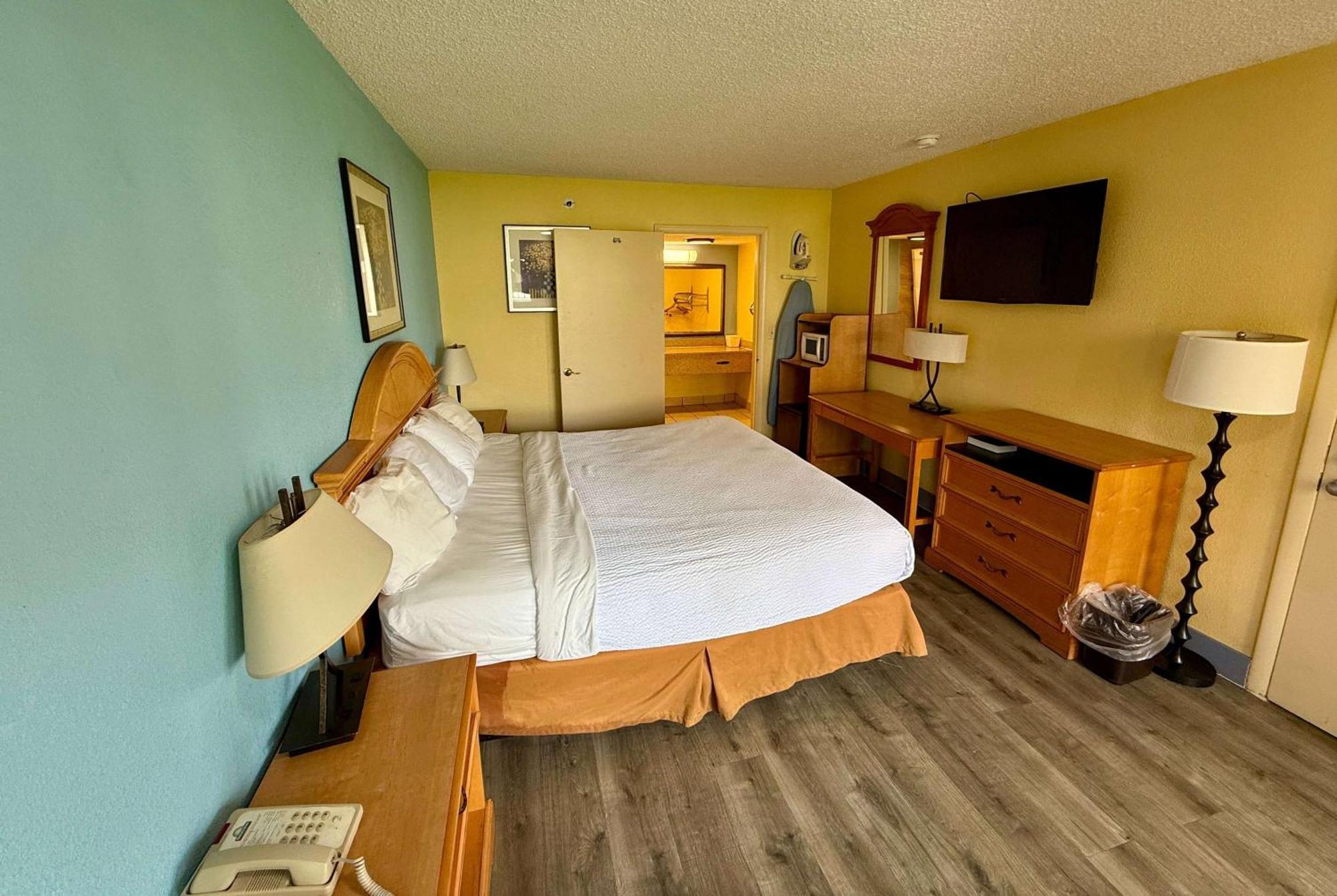 Days By Wyndham Kings Dominion Area Ruther Glen