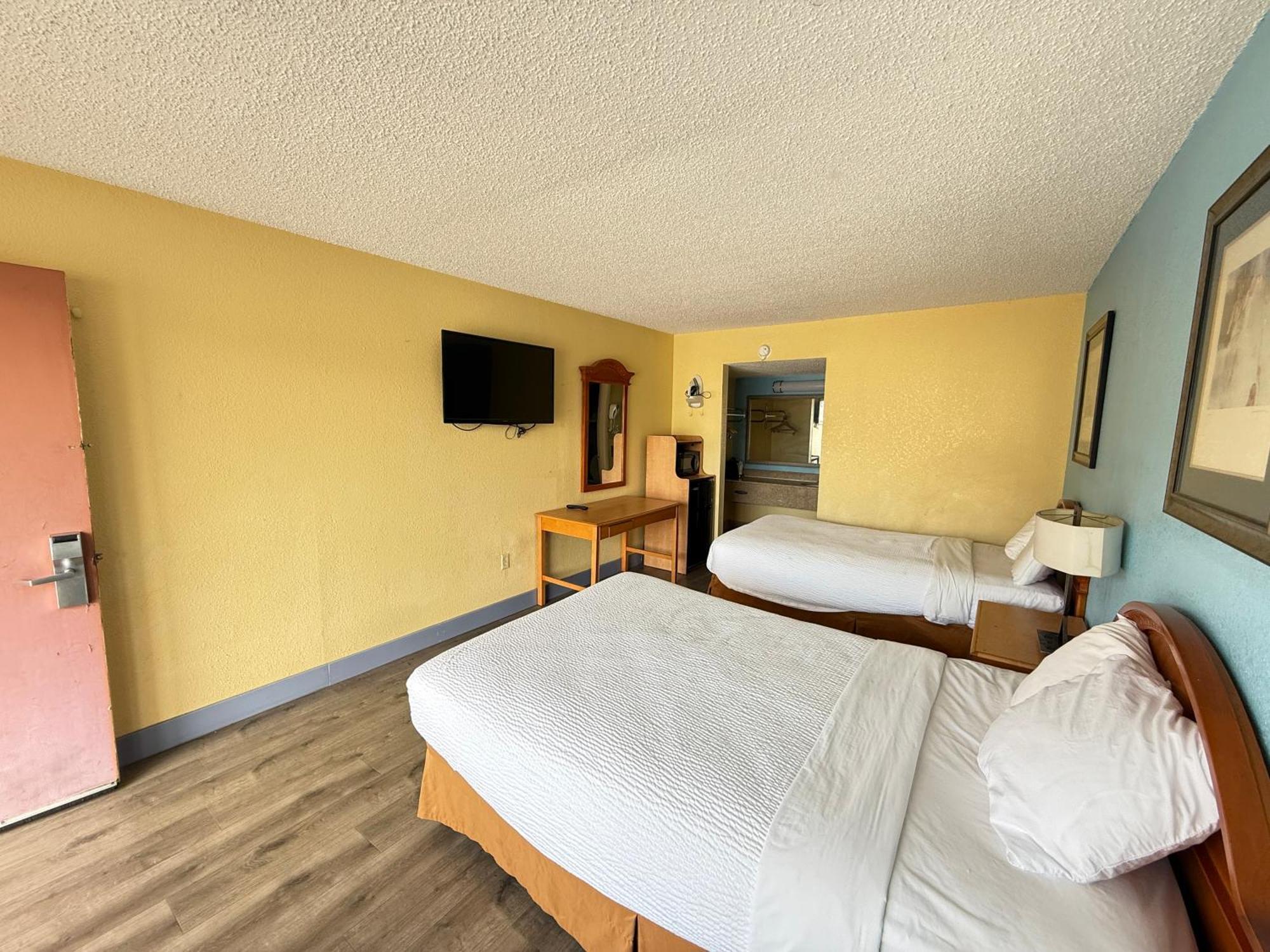 Days By Wyndham Kings Dominion Area Motel Ruther Glen